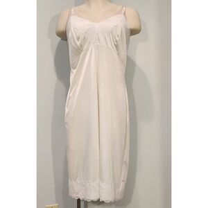 Vintage Full Slip‎ Large 46 bust Lace Trim Dress Slip Ivory DIXIE BELLE USA